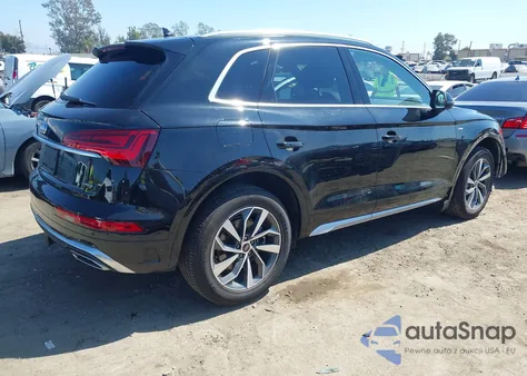 2023 Audi Q5 S Line Premium Plus z USA, uszkodzony, nr VIN WA1EAAFY7P2117850